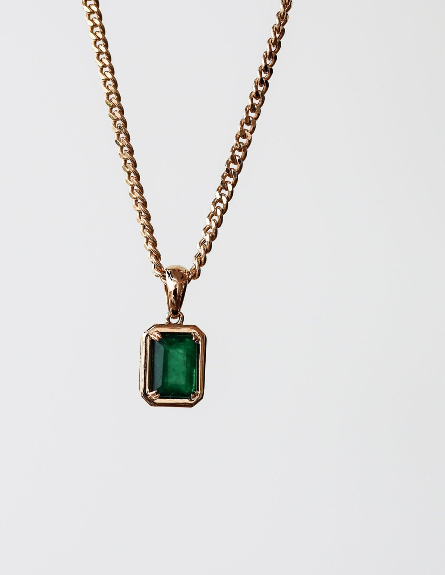 Golden Charm - Emerald